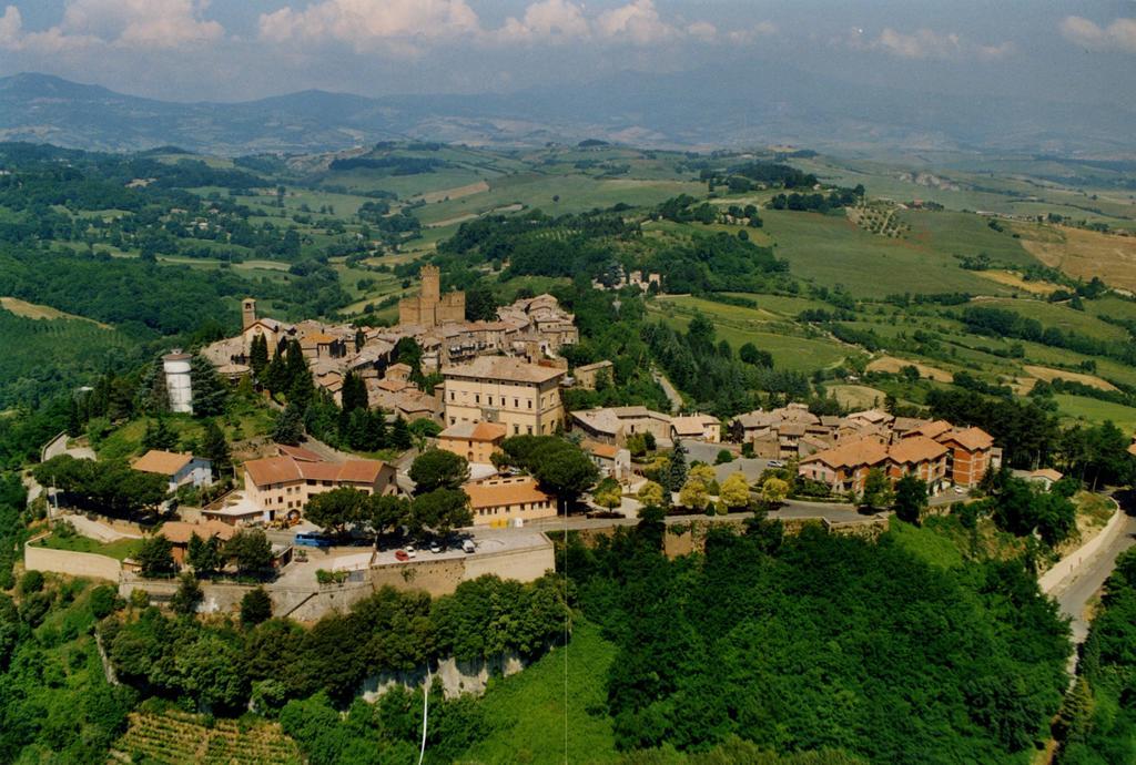 Villa Agriturismo Poggio Porsenna - Con Piscina à Proceno Extérieur photo